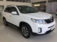 Kia Sorento 2016 - Cần bán Kia Sorento sản xuất năm 2016, màu trắng, 869tr