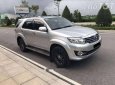 Toyota Fortuner 2015 - Cần bán lại xe Toyota Fortuner đời 2015, màu bạc, giá chỉ 800 triệu