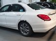 Mercedes-Benz C class C200 2018 - Cần bán gấp Mercedes C200 đời 2018, thiết kế Kodo, công nghệ Skyactiv