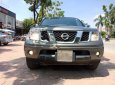 Nissan Navara LE 2.5MT 4WD 2013 - Bán Nissan Navara màu nâu, sx 2013 số sàn, hai cầu, máy dầu