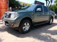 Nissan Navara LE 2.5MT 4WD 2013 - Bán Nissan Navara màu nâu, sx 2013 số sàn, hai cầu, máy dầu