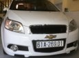 Chevrolet Aveo LTZ 1.5 AT 2015 - Cần bán Chevrolet Aveo LTZ 1.5 AT năm 2015, màu trắng xe gia đình