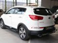 Kia Sportage 2.0AT 2015 - Bán Kia Sportage 2.0AT sản xuất năm 2015, màu trắng, nhập khẩu nguyên chiếc