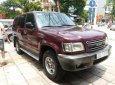 Isuzu Trooper 2002 - Xe Isuzu Trooper sản xuất năm 2002, màu đỏ 