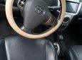 Toyota Yaris   2010 - Cần bán lại xe Toyota Yaris đời 2010, màu bạc, xe gia đình