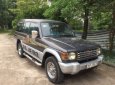 Mitsubishi Pajero 2000 - Gia đình bán lại xe Mitsubishi Pajero năm 2000, màu xám 