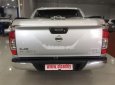 Nissan Navara VL 2.5 AT 4WD 2016 - Bán Nissan Navara VL 2.5 AT 4WD đời 2016, màu bạc, nhập khẩu nguyên chiếc  