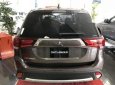 Mitsubishi Outlander  2.4 Premium 2018 - Cần bán xe Mitsubishi Outlander 2.4 Premium năm sản xuất 2018, màu nâu