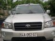 Toyota Highlander   2.4L. 2005 - Cần bán xe Toyota Highlander 2.4L. đời 2005, màu bạc, giá chỉ 500 triệu