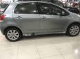 Toyota Yaris   2010 - Cần bán gấp Toyota Yaris đời 2010, màu xám xe gia đình