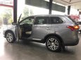 Mitsubishi Outlander 2.4 CVT Premium 2018 - Bán ô tô Mitsubishi Outlander 2.4 CVT Premium năm sản xuất 2018, màu xám