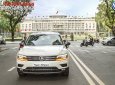 Volkswagen Tiguan Allspace 2018 - Bán Tiguan Allspace 2018 màu trắng - Lô xe tháng 10, thủ tục nhanh gọn, nhận xe ngay trong tháng/ Hotline: 090.898.8862