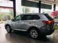 Mitsubishi Outlander 2.4 CVT Premium 2018 - Bán ô tô Mitsubishi Outlander 2.4 CVT Premium năm sản xuất 2018, màu xám