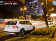 Volkswagen Tiguan Allspace 2018 - Bán Tiguan Allspace 2018 màu trắng - Lô xe tháng 10, thủ tục nhanh gọn, nhận xe ngay trong tháng/ Hotline: 090.898.8862