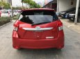 Toyota Yaris E 1.3AT 2015 - Bán Toyota Yaris E 1.3AT sản xuất 2015, màu đỏ, xe nhập, giá tốt