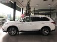 Mitsubishi Outlander 2.4 CVT Premium 2018 - Bán Mitsubishi Outlander 2.4 CVT Premium 2018, màu trắng