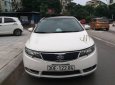 Kia Forte   S 2013 - Cần bán gấp Kia Forte S đời 2013, màu trắng