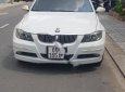 BMW 3 Series 320i 2010 - Bán BMW 3 Series 320i đời 2010, màu trắng, nhập khẩu