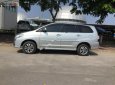 Toyota Innova 2016 - Cần bán gấp Toyota Innova năm sản xuất 2016, màu bạc chính chủ