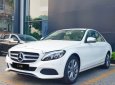 Mercedes-Benz C class C200 2018 - Cần bán xe Mercedes C200 đời 2018, màu trắng, nội thất be