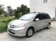 Toyota Sienna 3.5LE 2008 - Bán Toyota Sienna 3.5LE sản xuất 2008, xe gia đình rất mới