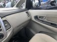 Toyota Innova E 2.0MT 2015 - Bán Toyota Innova 2.0E màu bạc, số sàn, sản xuất 12/2015, biển tỉnh, xe sử dụng gia đình