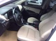 Hyundai Santa Fe   2.2L 4WD  2015 - Bán Hyundai Santa Fe 2.2L 4WD đời 2015, màu trắng