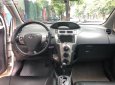 Toyota Yaris 2011 - Cần bán lại xe Toyota Yaris đời 2011, màu trắng, nhập khẩu nguyên chiếc 