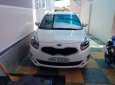 Kia Rondo 2015 - Cần bán Kia Rondo sản xuất năm 2015, màu trắng