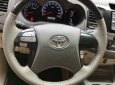 Toyota Fortuner 2012 - Cần bán lại xe Toyota Fortuner sản xuất 2012, màu bạc xe gia đình