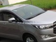 Toyota Innova MT 2017 - Cần bán lại xe cũ Toyota Innova MT 2017, màu xám