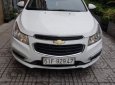 Chevrolet Cruze  MT 2016 - Cần bán xe Chevrolet Cruze MT 2016, màu trắng, sơn zin còn 95%