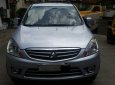 Mitsubishi Zinger GLS 2009 - Cần bán Mitsubishi Zinger GLS, màu bạc xe gia đình