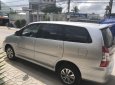 Toyota Innova E 2.0MT 2015 - Bán Toyota Innova 2.0E màu bạc, số sàn, sản xuất 12/2015, biển tỉnh, xe sử dụng gia đình