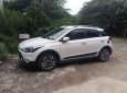 Hyundai i20 Active 2015 - Bán Hyundai i20 Active năm sản xuất 2015, màu trắng, xe nhập