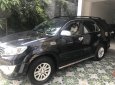 Toyota Fortuner V 2012 - Bán Fortuner V tự động, xe nhà đi 45 ngàn km, full đồ chơi vỏ zin theo xe còn, bao test hãng