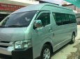 Toyota Hiace 2014 - Bán xe Toyota Hiace đời 2014, màu bạc, xe nhập, 700tr