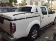 Nissan Navara LE 2011 - Cần bán gấp Nissan Navara LE năm sản xuất 2011, màu trắng, xe nhập chính chủ, giá tốt