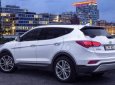 Hyundai Santa Fe 2017 - Cần bán xe Hyundai Santa Fe sản xuất 2017, màu trắng chính chủ