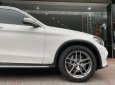 Mercedes-Benz GLC-Class GLC300 2016 - Bán Mercedes GLC300 model 2017 màu trắng kem