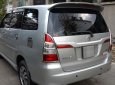 Toyota Innova E 2015 - Cần bán Toyota Innova E 2015 số sàn, màu bạc