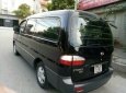 Hyundai Starex 2004 - Bán Hyundai Starex đời 2004, đăng ký lần đầu 2009 tại VN, xe 3 chỗ 900 kg