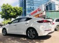 Hyundai Elantra GLS 2.0 2017 - Cần bán lại xe Hyundai Elantra sản xuất 2017 màu trắng, giá chỉ 675 triệu