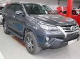 Toyota Fortuner 2.4MT 2017 - Bán Toyota Fortuner 2.4MT đời 2017, màu xám, xe nhập