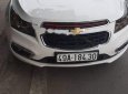 Chevrolet Cruze LT 1.6 MT 2016 - Cần bán lại xe Chevrolet Cruze LT 1.6 MT đời 2016, màu trắng