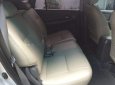 Toyota Innova 2.0E 2013 - Gia đình bán xe Toyota Innova 2.0E sản xuất 2013, màu bạc