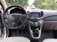 Hyundai Grand i10 2012 - Chính chủ bán Hyundai Grand i10 2012, màu bạc, nhập khẩu