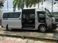 Toyota Hiace 2.5 2013 - Cần bán gấp xe cũ Toyota Hiace 2.5 sản xuất 2013, màu bạc, nhập khẩu nguyên chiếc
