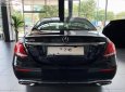 Mercedes-Benz E class E200 2017 - Cần bán xe Mercedes E200 năm sản xuất 2017, màu đen, nhanh tay liên hệ