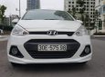 Hyundai Grand i10 2016 - Bán ô tô Hyundai Grand i10 đời 2016, màu trắng số sàn